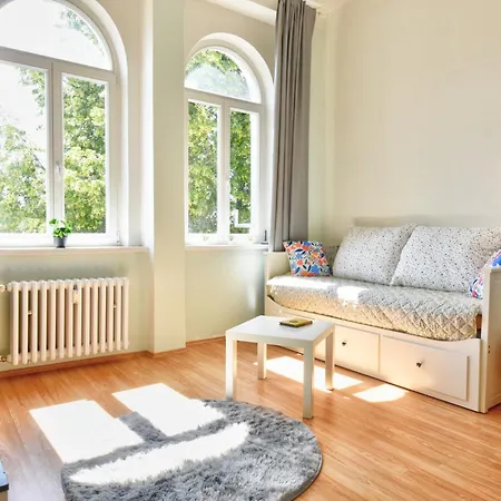 Karlsbad Apt Apartment *
